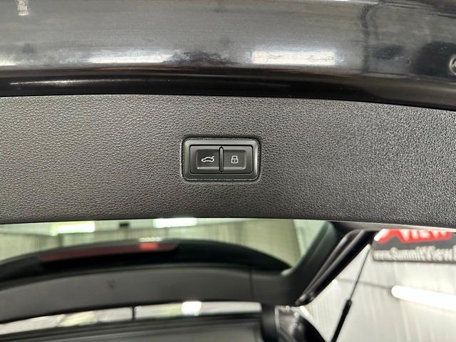 used 2018 Audi Q7 car, priced at $21,995