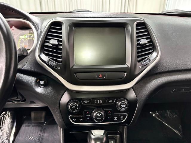 used 2017 Jeep Cherokee car, priced at $17,995