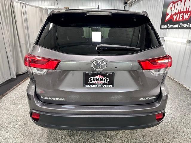 used 2017 Toyota Highlander car, priced at $24,522