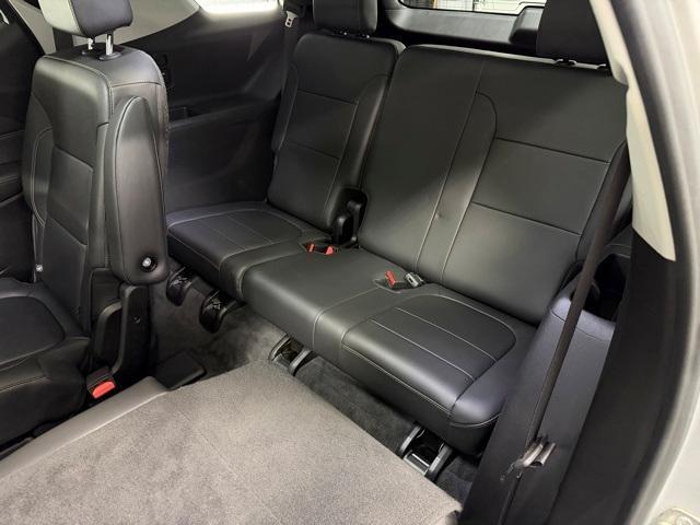 used 2019 Chevrolet Traverse car, priced at $18,183