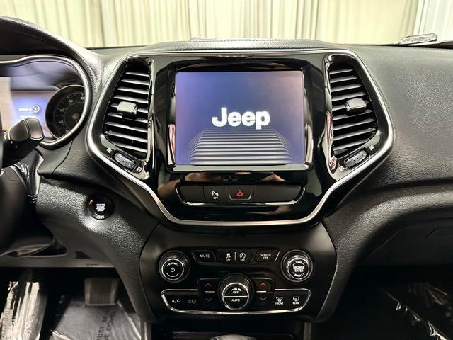 used 2019 Jeep Cherokee car, priced at $20,995