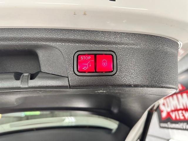 used 2022 Mercedes-Benz GLE 350 car, priced at $36,995