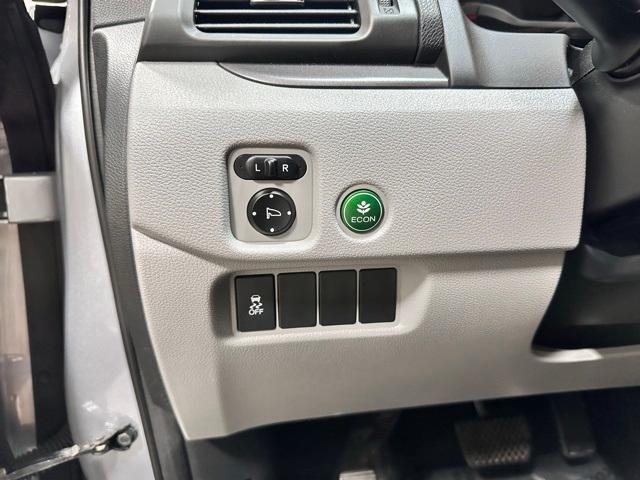 used 2016 Honda Pilot car, priced at $18,995