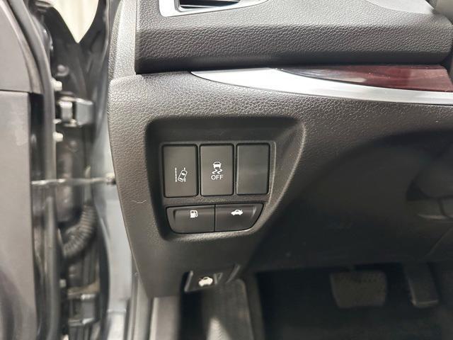 used 2016 Acura TLX car, priced at $15,128