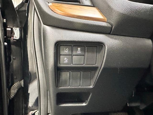used 2017 Honda CR-V car, priced at $15,995