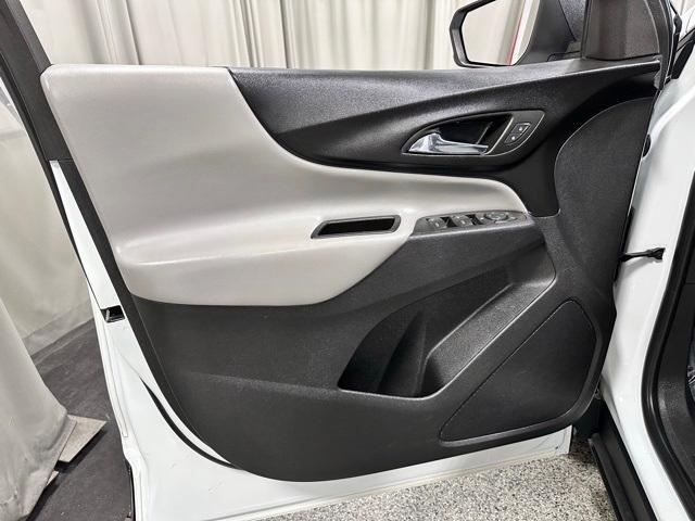 used 2022 Chevrolet Equinox car, priced at $18,995