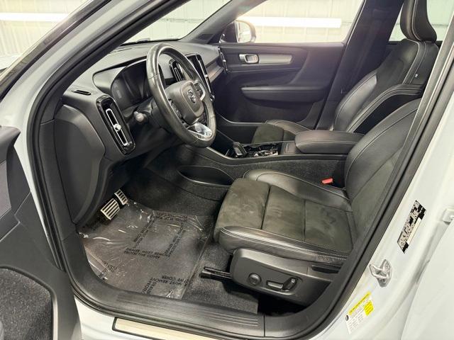 used 2021 Volvo XC40 car, priced at $25,273