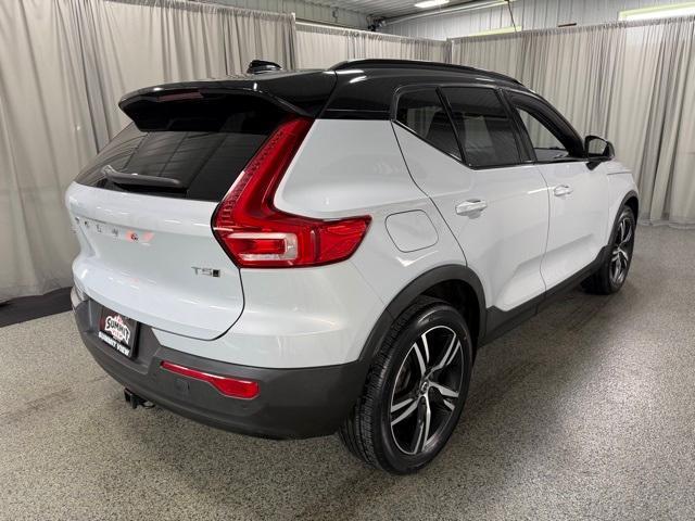 used 2021 Volvo XC40 car, priced at $25,273