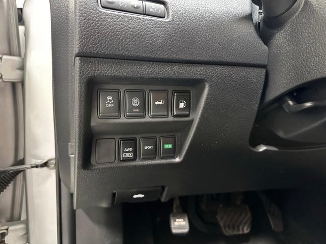 used 2019 Nissan Rogue car, priced at $18,495