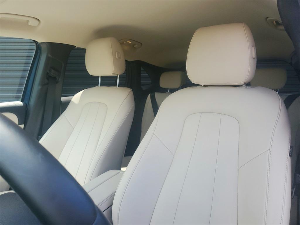 used 2023 Mercedes-Benz GLA 250 car, priced at $32,381