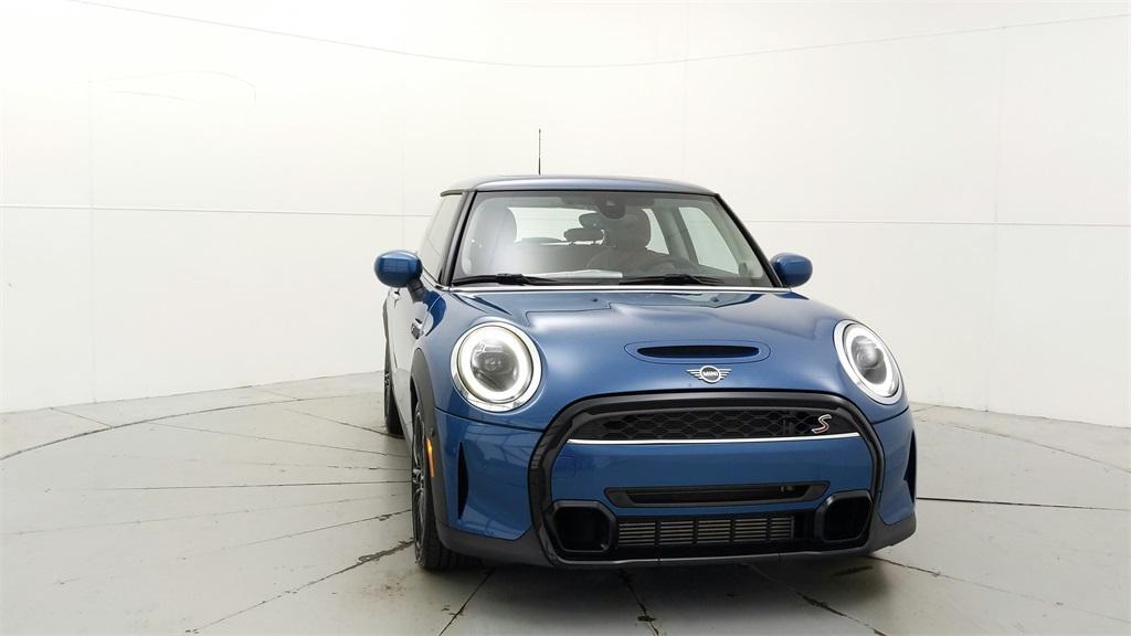 used 2023 MINI Hardtop car, priced at $26,997