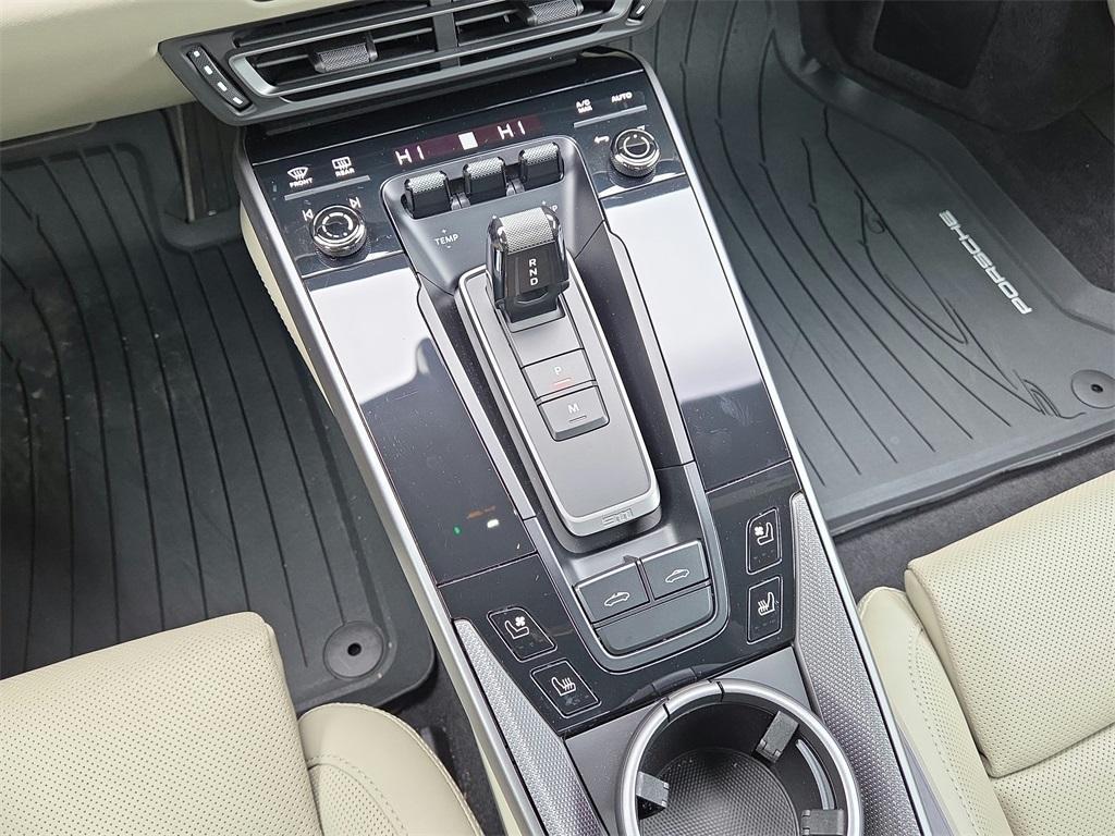 used 2022 Porsche 911 car, priced at $173,998