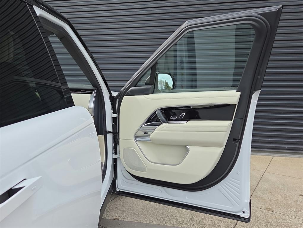 used 2023 Land Rover Range Rover car, priced at $122,939