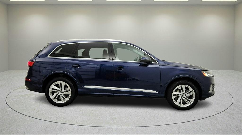 used 2024 Audi Q7 car, priced at $53,859