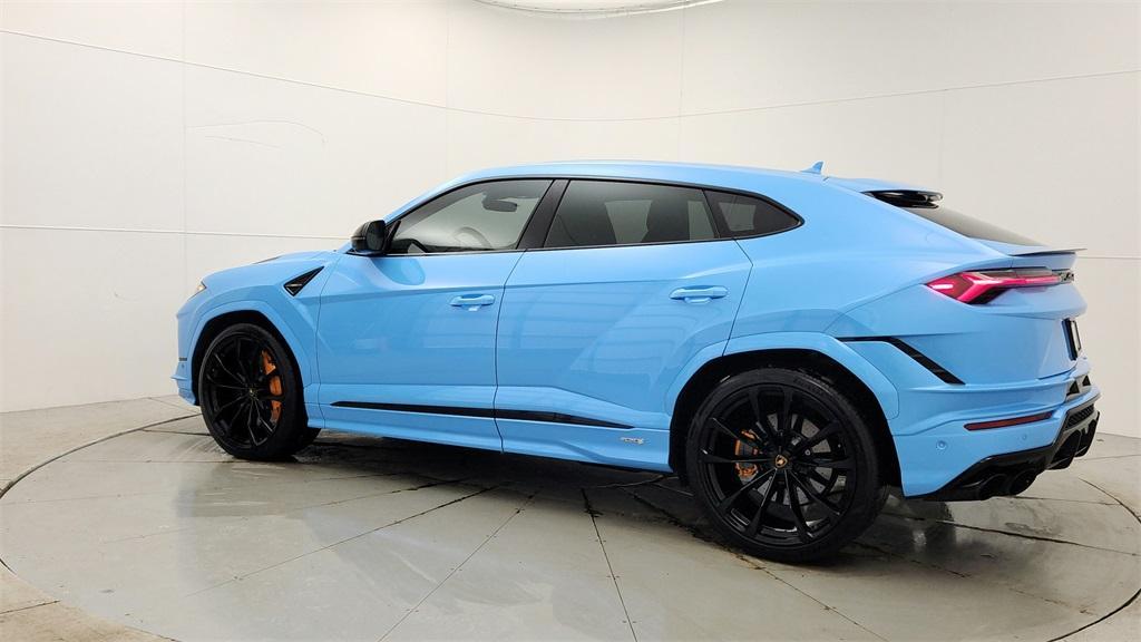 used 2023 Lamborghini Urus car, priced at $261,995