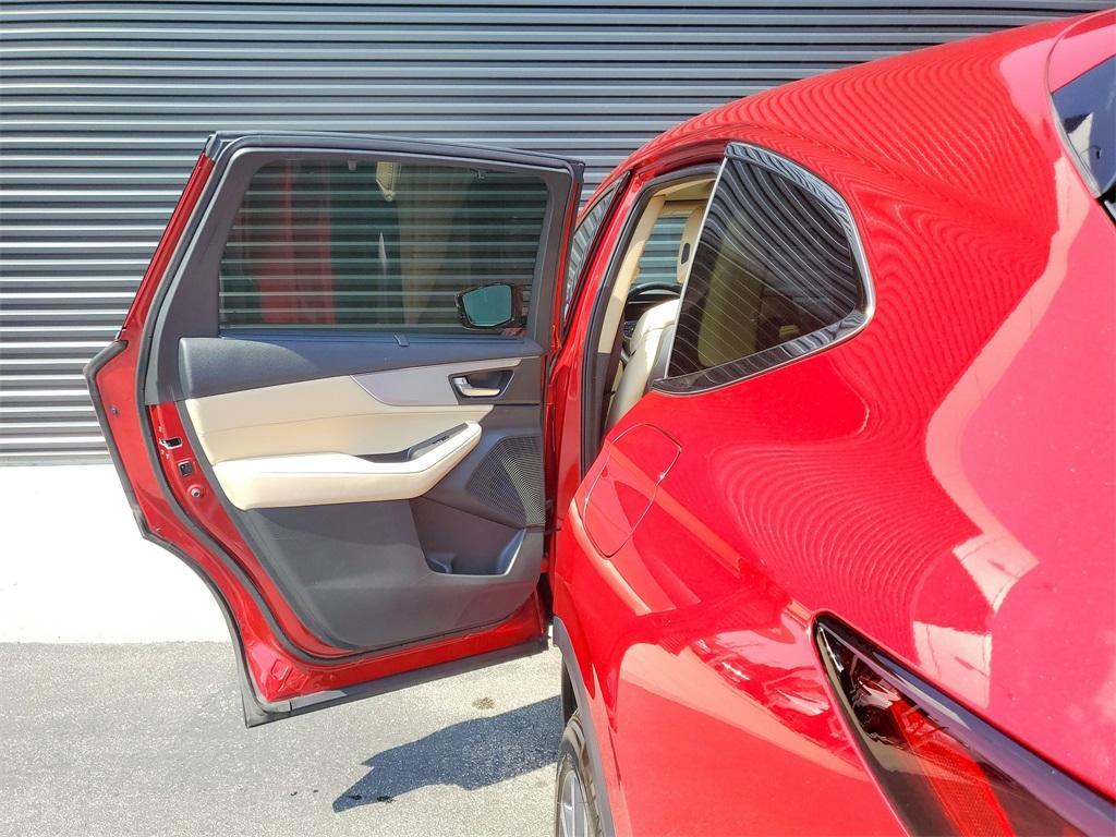 used 2022 Acura MDX car, priced at $39,998