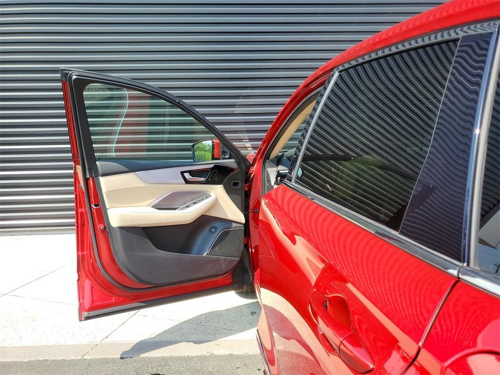 used 2022 Acura MDX car, priced at $39,998