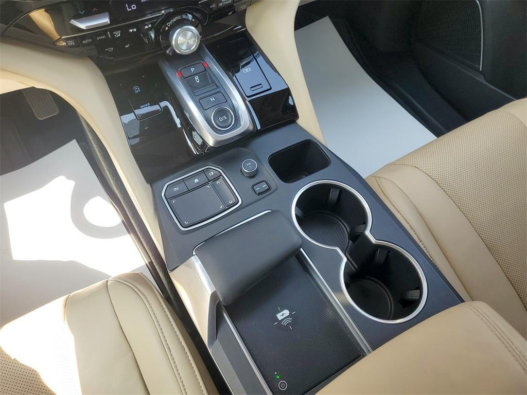 used 2022 Acura MDX car, priced at $39,998