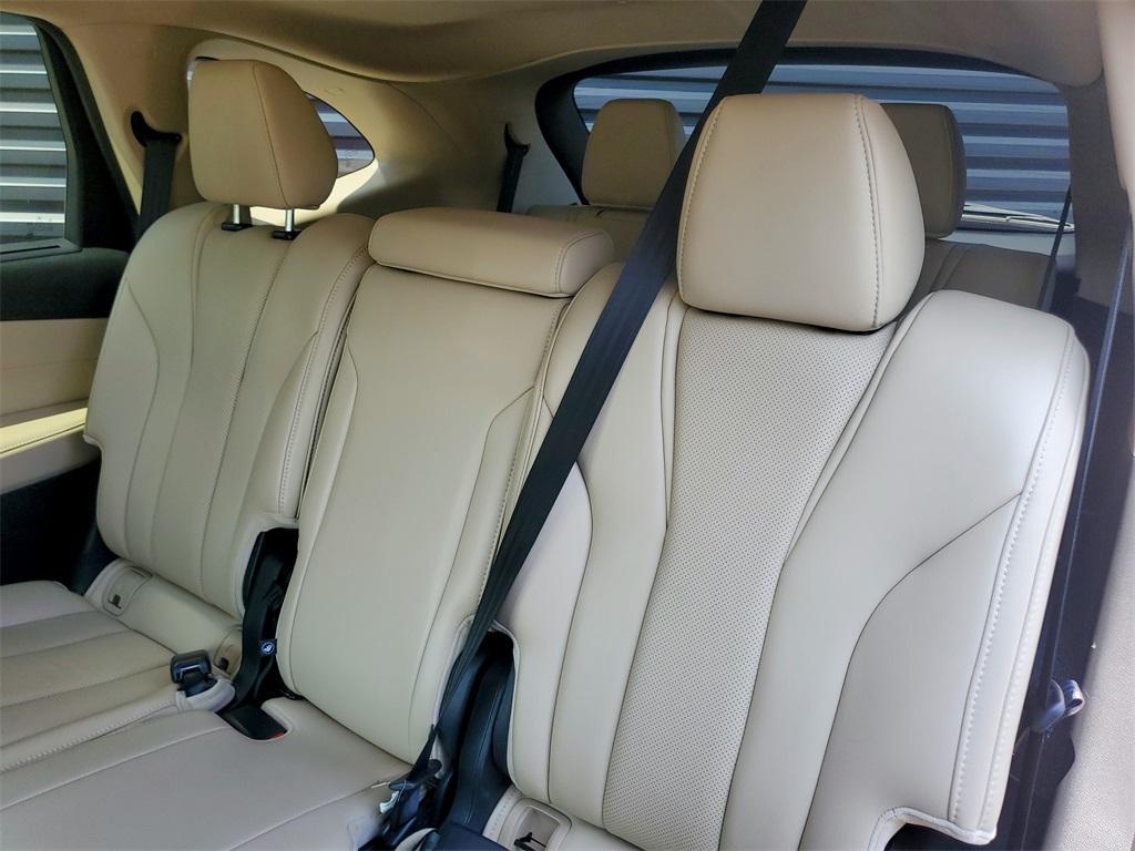 used 2022 Acura MDX car, priced at $39,998