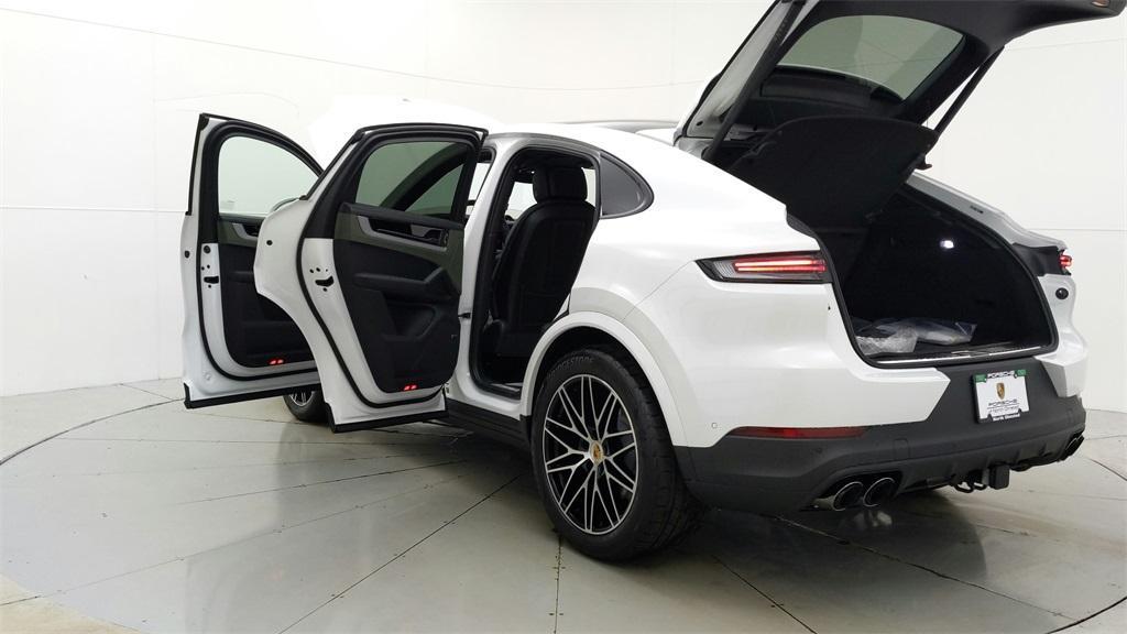 used 2024 Porsche Cayenne car, priced at $89,989