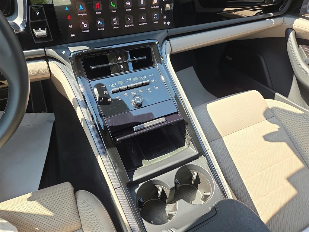 used 2025 Porsche Panamera car, priced at $113,000