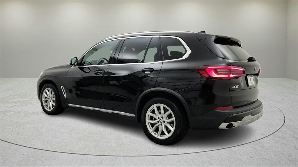 used 2022 BMW X5 car, priced at $38,997