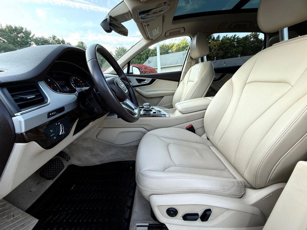 used 2018 Audi Q7 car, priced at $17,831