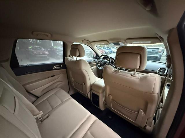 used 2015 Jeep Grand Cherokee car, priced at $17,487