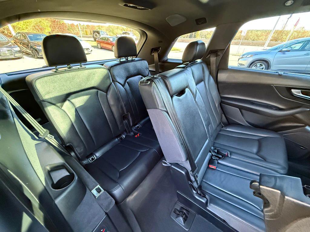 used 2017 Audi Q7 car, priced at $14,121