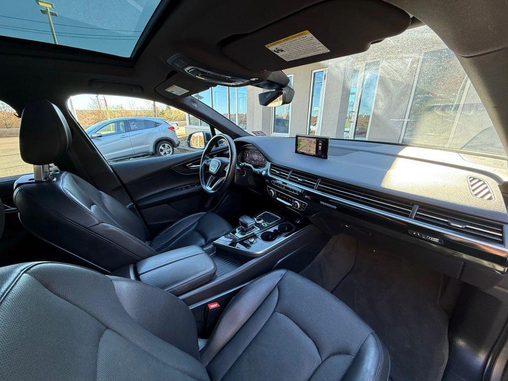 used 2017 Audi Q7 car, priced at $14,121