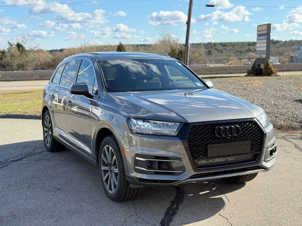 used 2017 Audi Q7 car, priced at $14,121