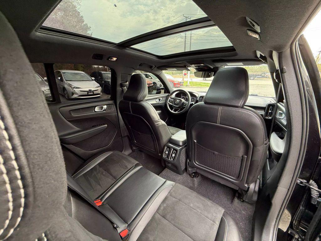 used 2021 Volvo XC40 car, priced at $19,597