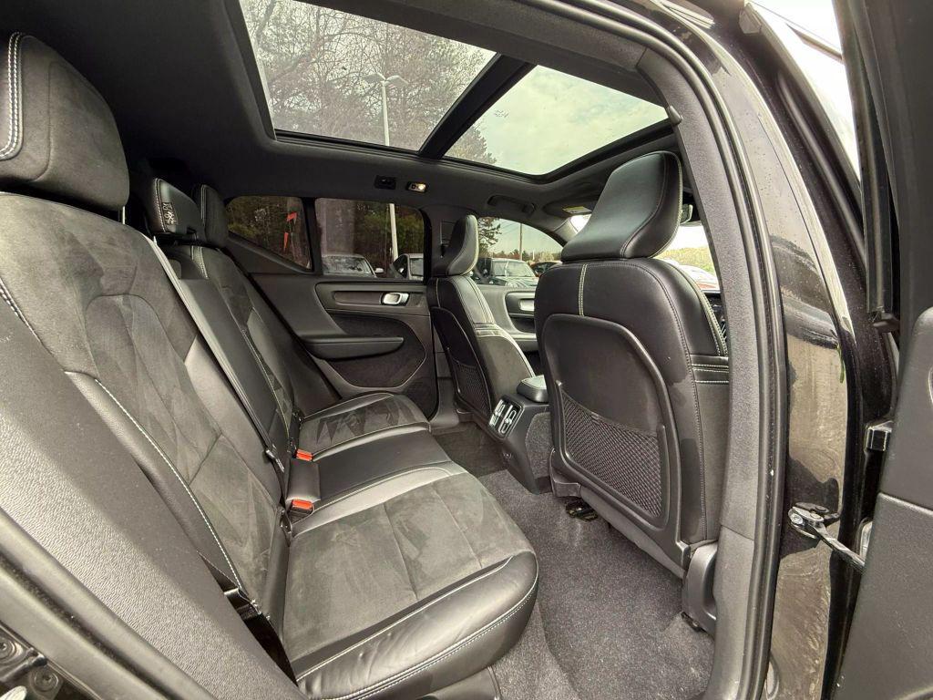 used 2021 Volvo XC40 car, priced at $19,597