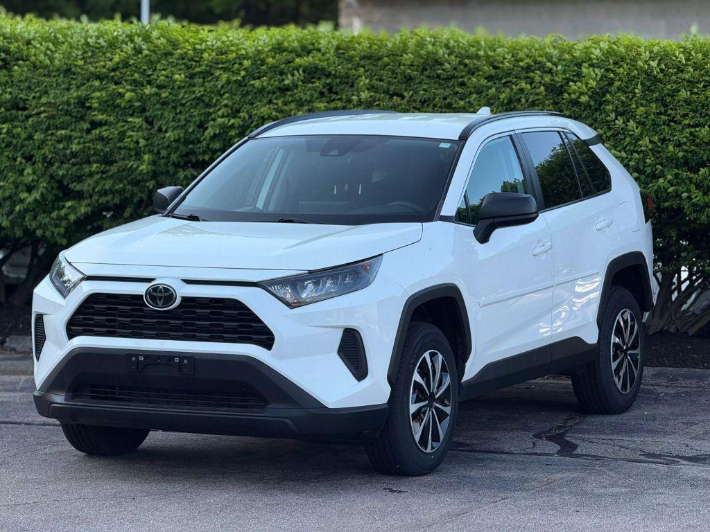 used 2020 Toyota RAV4 car, priced at $21,121