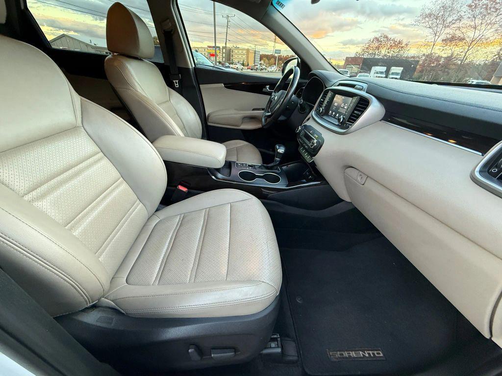used 2019 Kia Sorento car, priced at $15,031