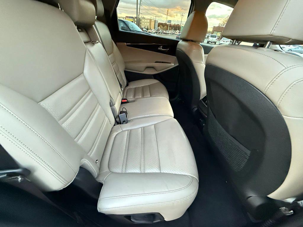 used 2019 Kia Sorento car, priced at $15,031