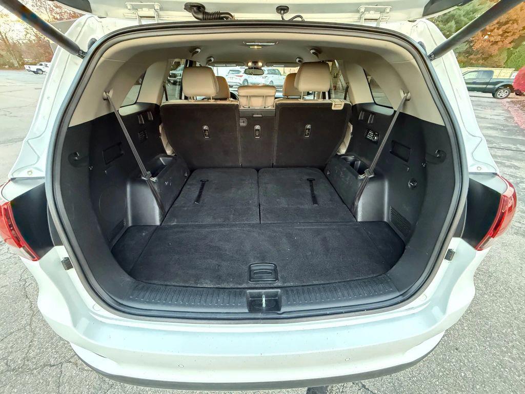 used 2019 Kia Sorento car, priced at $15,031