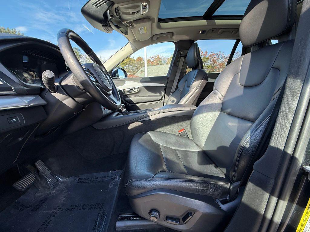 used 2016 Volvo XC90 car, priced at $15,121