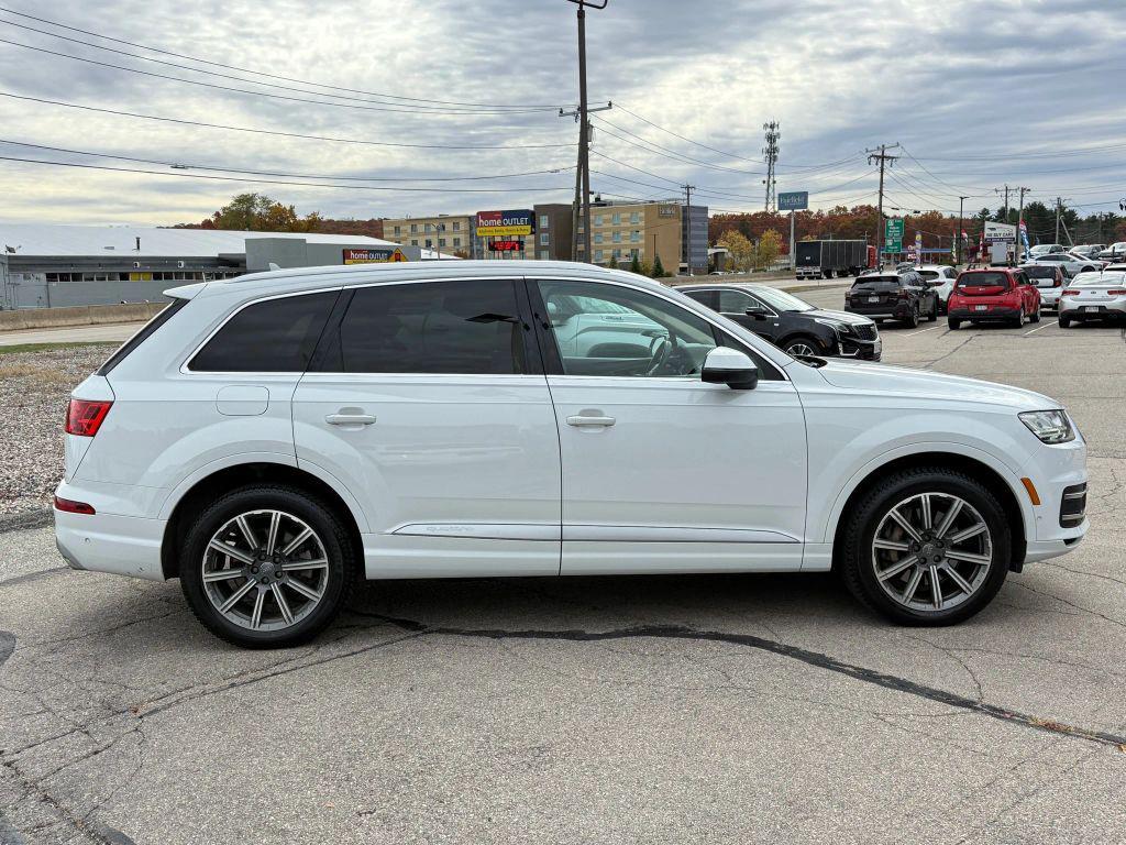 used 2019 Audi Q7 car, priced at $19,211