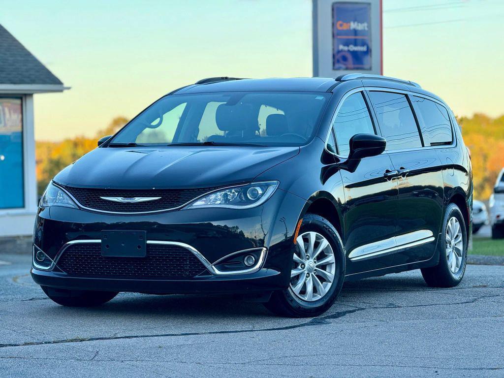 used 2019 Chrysler Pacifica car, priced at $12,950