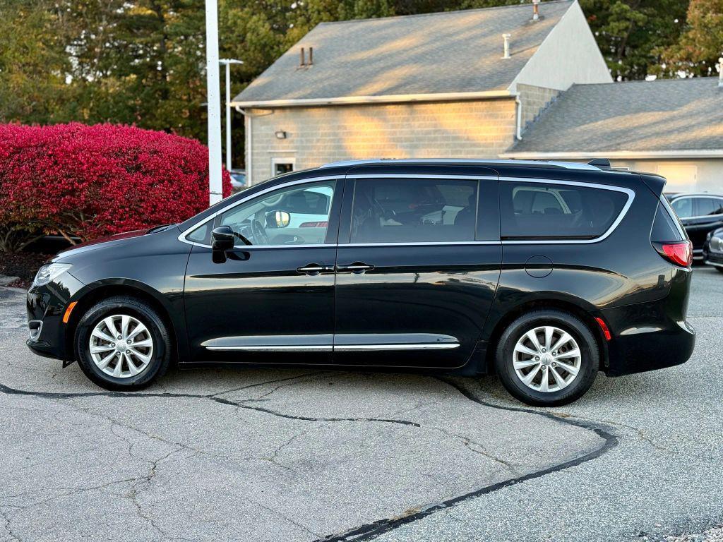 used 2019 Chrysler Pacifica car, priced at $12,950