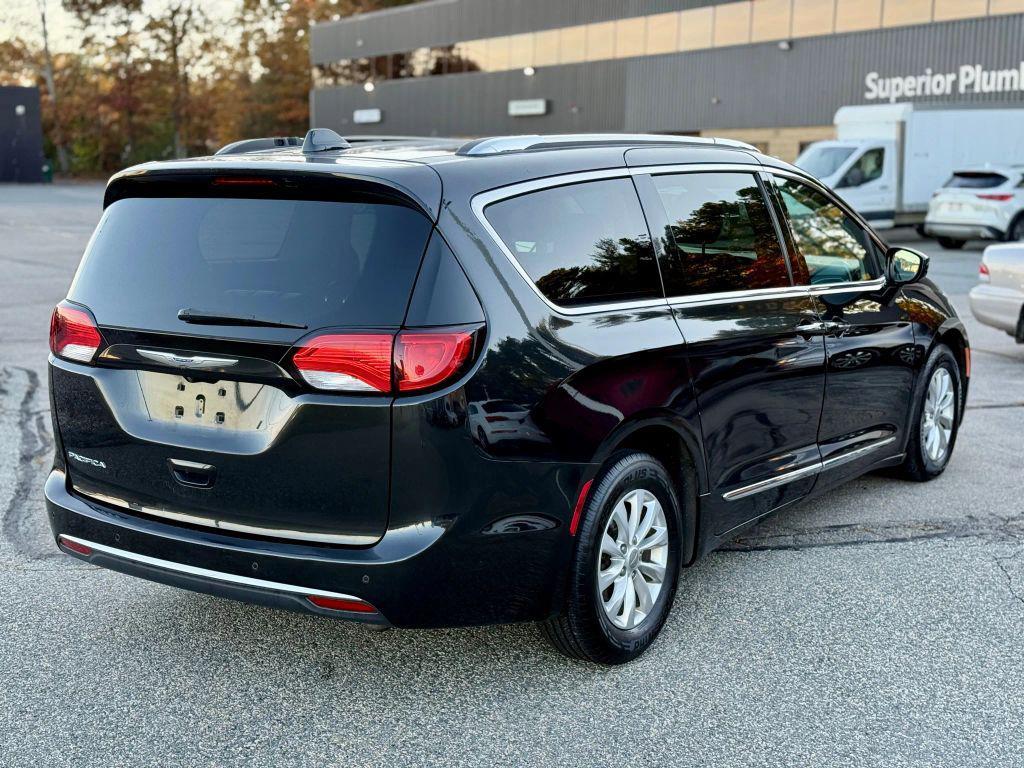 used 2019 Chrysler Pacifica car, priced at $12,950