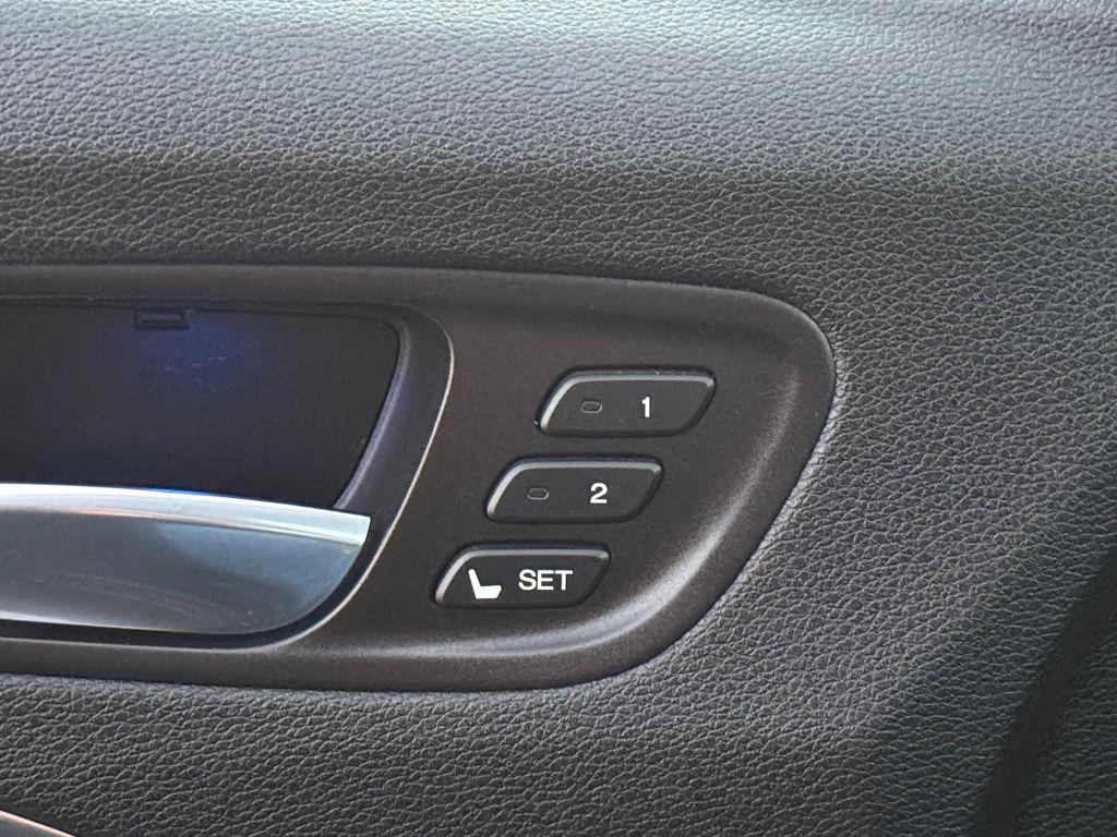 used 2017 Acura MDX car, priced at $17,391