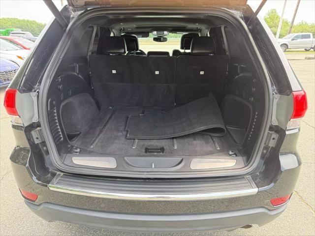used 2017 Jeep Grand Cherokee car, priced at $17,609