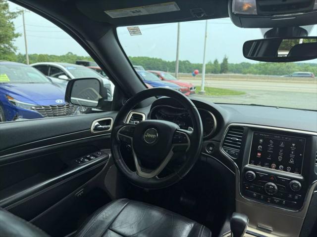 used 2017 Jeep Grand Cherokee car, priced at $17,609