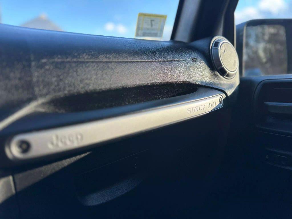 used 2016 Jeep Wrangler Unlimited car, priced at $19,721