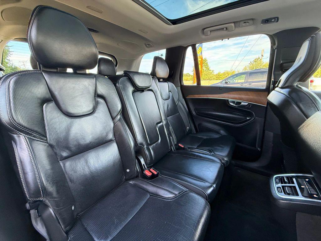 used 2019 Volvo XC90 car, priced at $22,321