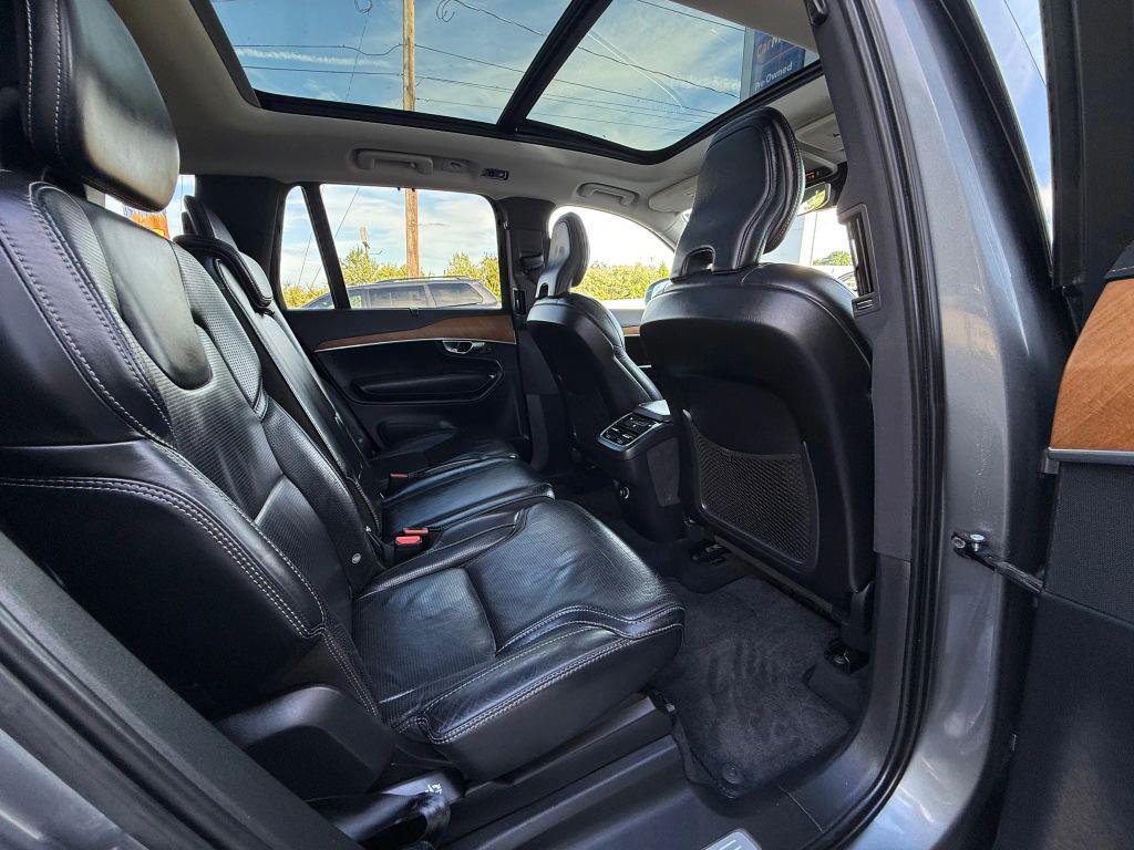 used 2019 Volvo XC90 car, priced at $22,321