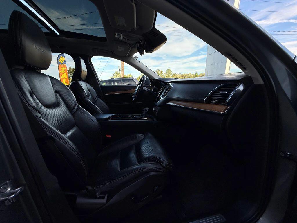 used 2019 Volvo XC90 car, priced at $22,321