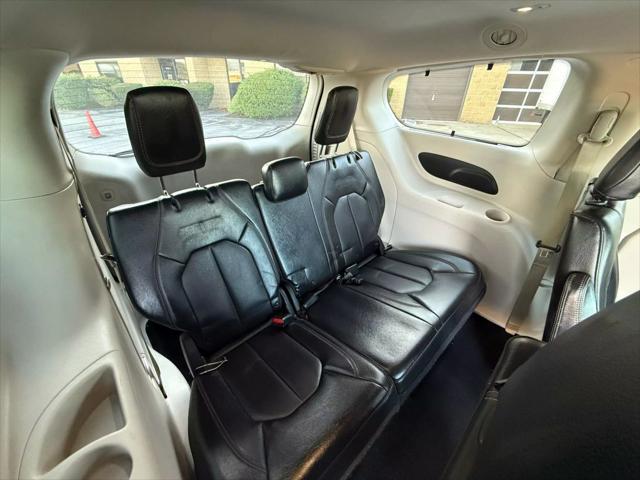 used 2018 Chrysler Pacifica car, priced at $14,131